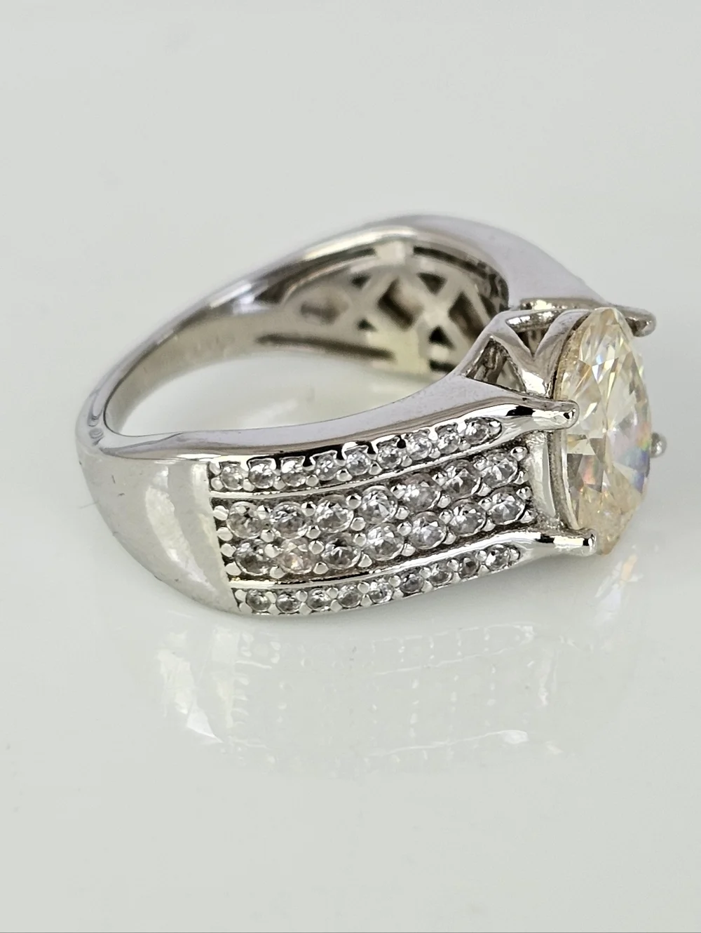 Rare Strontium Titanate & Zircon Ring Sterling Silver Size 6! - Picture 4 of 8